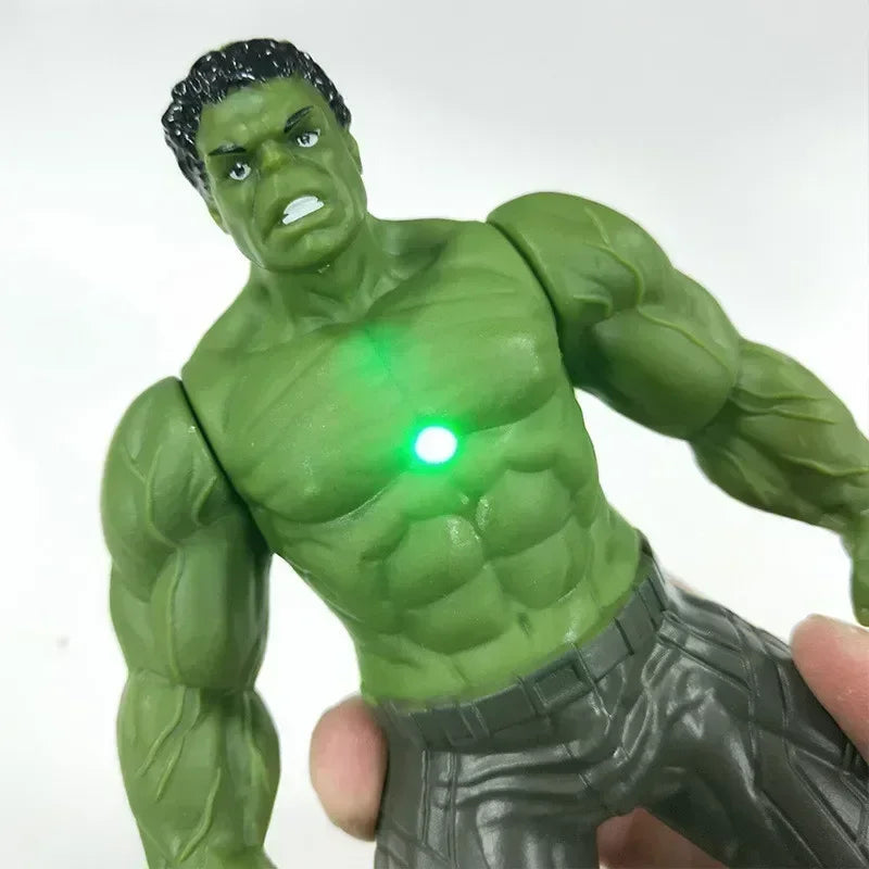 Figurine Marvel 17 cm – Spiderman, Hulk, Iron Man Lumineux