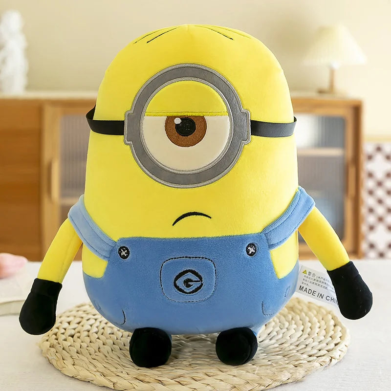 Peluche Minion – Bob & Stuart tout doux en salopette
