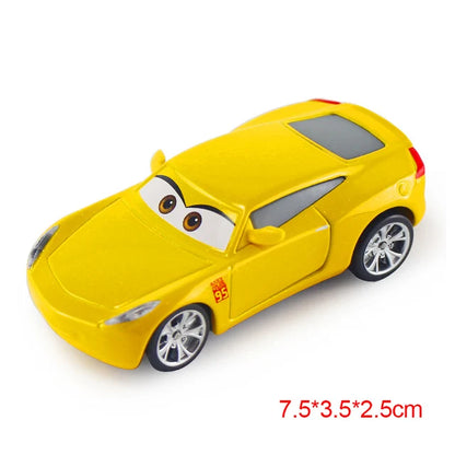 Voitures Disney Pixar Cars 2 & 3 – Modèles Diecast 1:55 Lightning McQueen, Mack, Mater et Plus