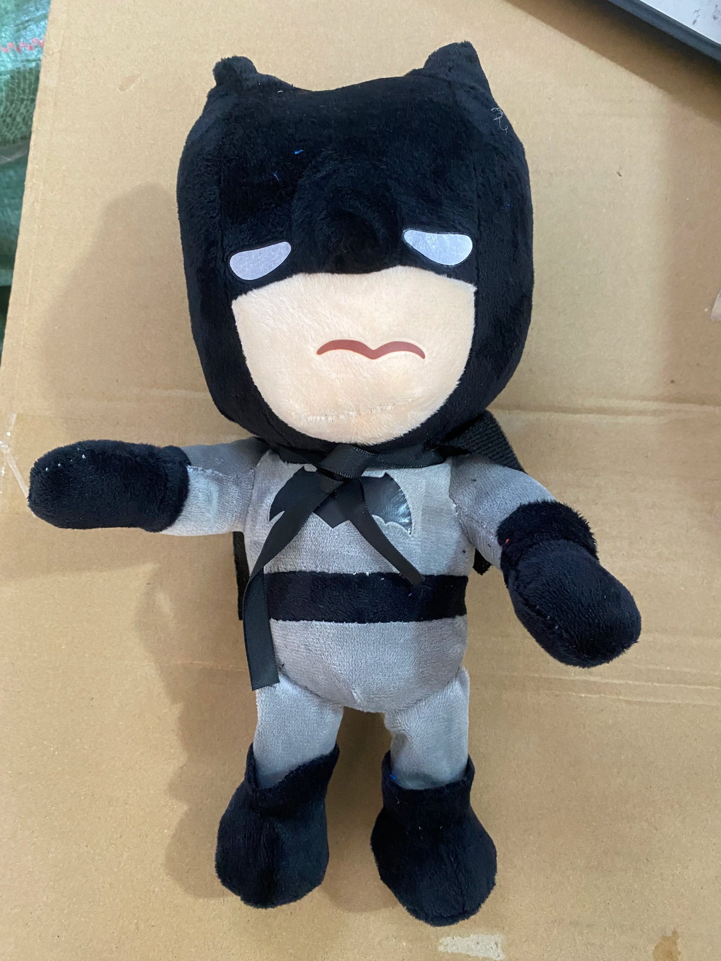 Peluche Héros Marvel 27 cm – Spiderman, Iron Man ou Captain America